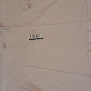 Time and Tru White Short Sleeve Tee